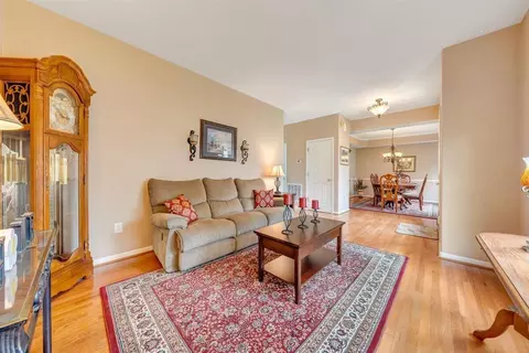 2921 Windrush Ln, Roanoke, VA 24012 photo 6