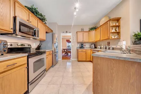 2921 Windrush Ln, Roanoke, VA 24012 photo 16