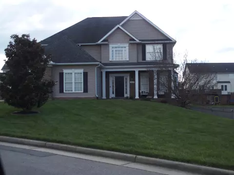 2614 Woods Meadow Ln, Salem, VA 24153