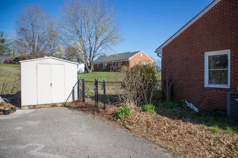 213 Arthur Cir, Ferrum, VA 24088 photo 34