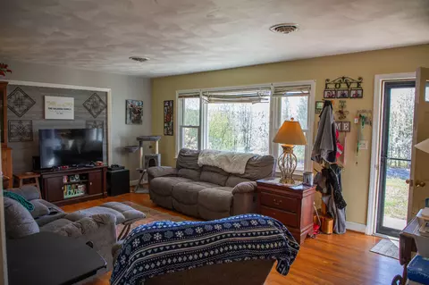 213 Arthur Cir, Ferrum, VA 24088 photo 5