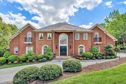 5428 Peregrine Crest Cir, Roanoke, VA 24018