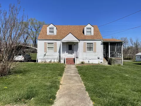 603 Yorkshire St, Salem, VA 24153