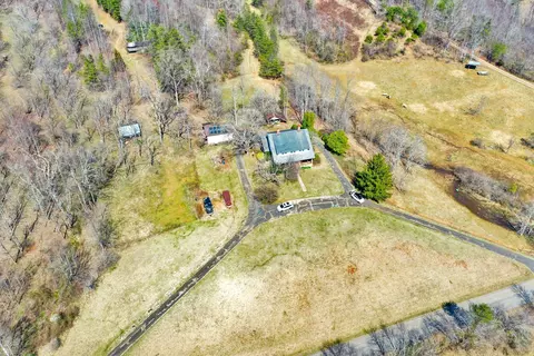 401 Green Hill Ln, Stuart, VA 24171 photo 5