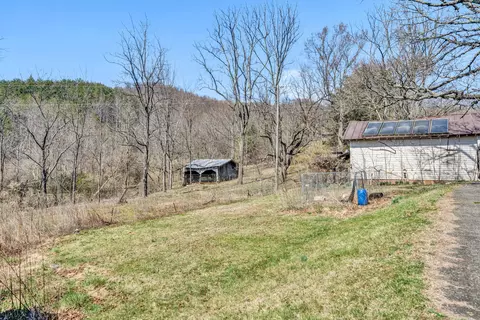 401 Green Hill Ln, Stuart, VA 24171 photo 34