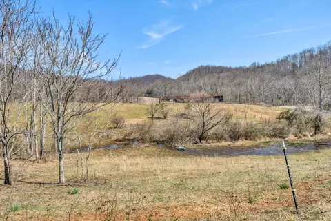 401 Green Hill Ln, Stuart, VA 24171 photo 35
