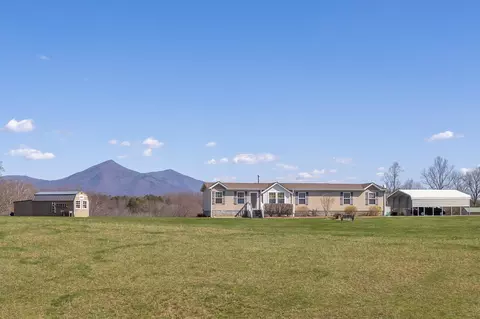 2455 Union Church Rd, Thaxton, VA 24174