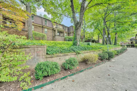 3406 Kim Ct #B21, Roanoke, VA 24018