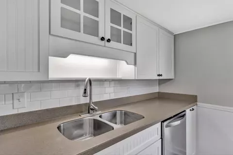 232 E Madison Ave, Vinton, VA 24179 photo 12