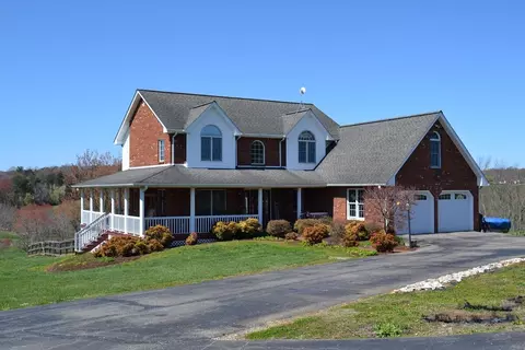 261 Alean Rd, Rocky Mount, VA 24151