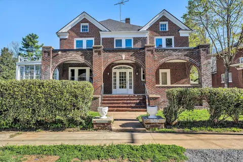 2329 Delaware Ave NW, Roanoke, VA 24017