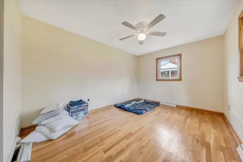 429 E Madison St, Covington, VA 24426 photo 9
