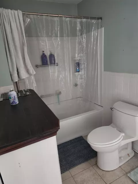 Bath - 308 E Michigan St, Covington, VA 24426 photo 1 of 2