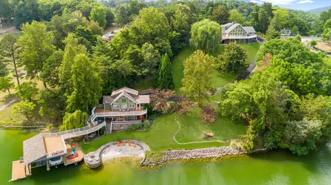392 Deerpath Dr #& 420, Hardy, VA 24101