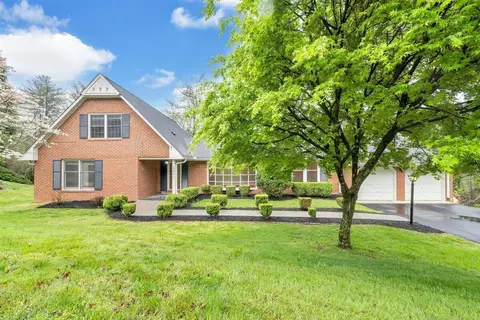 6511 Woodbrook Dr, Roanoke, VA 24018