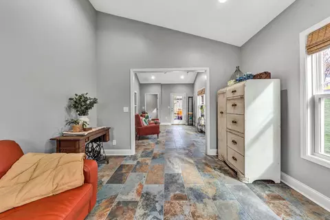 Entry Way - 2483 Wolf Run, Vinton, VA 24179 photo 2 of 2