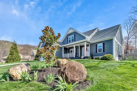 Exterior - 2483 Wolf Run, Vinton, VA 24179 photo 2 of 14