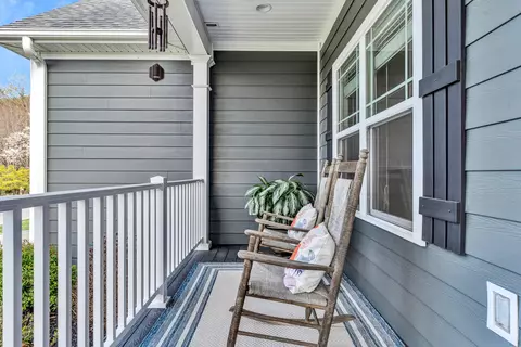 Exterior - 2483 Wolf Run, Vinton, VA 24179 photo 6 of 14