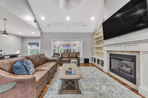 Living - 2483 Wolf Run, Vinton, VA 24179 photo 1 of 10