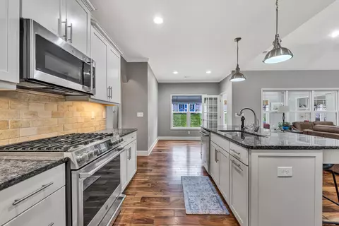 Kitchen - 2483 Wolf Run, Vinton, VA 24179 photo 10 of 12