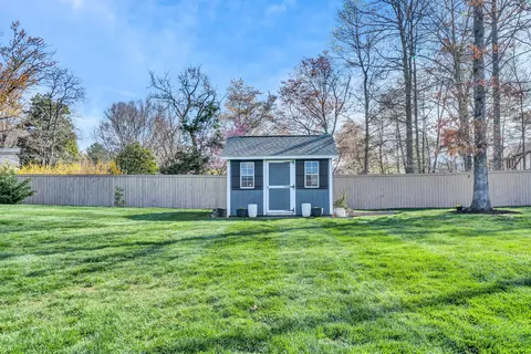 Exterior - 2483 Wolf Run, Vinton, VA 24179 photo 11 of 14