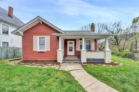 627 Montrose Ave SE, Roanoke, VA 24013