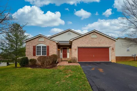 4018 Overlook Trail Dr, Roanoke, VA 24018