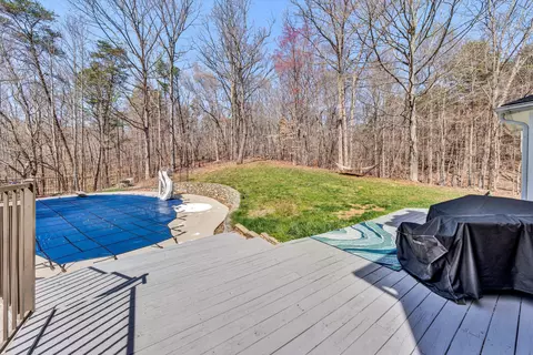 Exterior - 210 Brookledge Dr, Vinton, VA 24179 photo 7 of 15