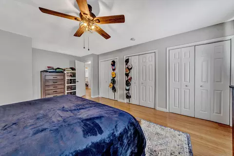 Bedroom - 210 Brookledge Dr, Vinton, VA 24179 photo 4 of 6