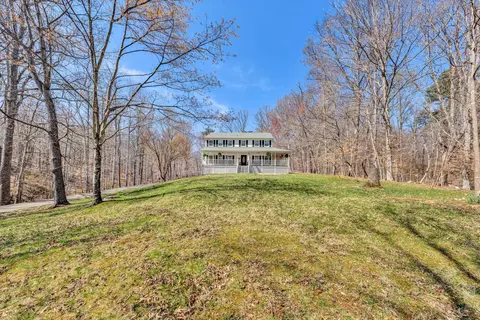 Exterior - 210 Brookledge Dr, Vinton, VA 24179 photo 2 of 15