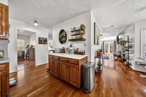 Kitchen - 210 Brookledge Dr, Vinton, VA 24179 photo 2 of 2
