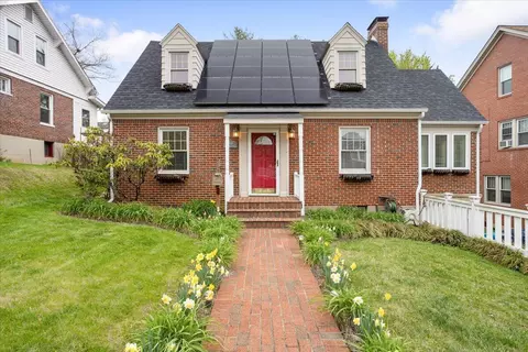 1924 Sheffield Rd SW, Roanoke, VA 24015