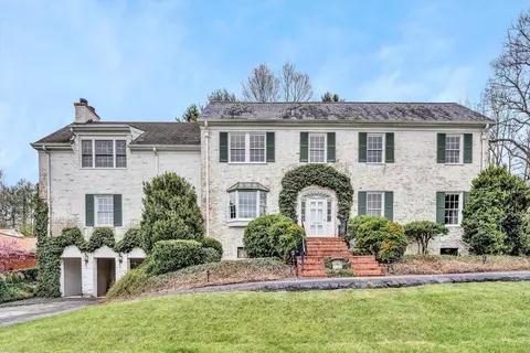 2730 Stephenson Ave SW, Roanoke, VA 24014