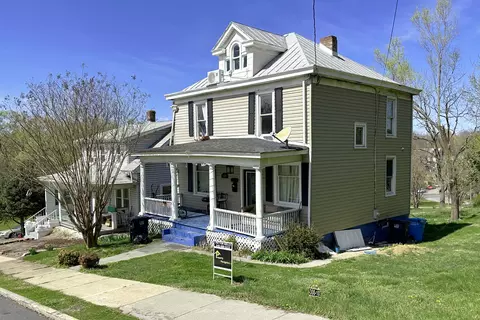 604 Elm Ave SE, Roanoke, VA 24013