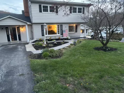 Exterior - 1307 E Dolly Ann Dr, Covington, VA 24426 photo 2 of 11