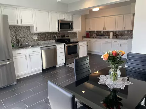 Kitchen - 1307 E Dolly Ann Dr, Covington, VA 24426 photo 2 of 4
