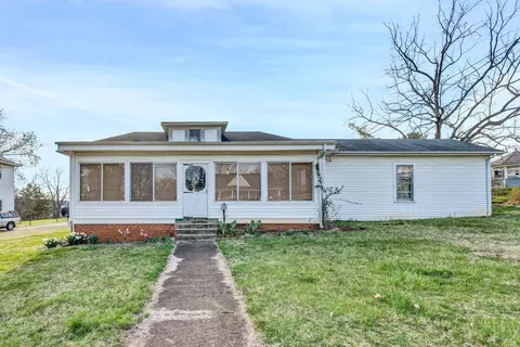 120 Orchard Ave, Rocky Mount, VA 24151
