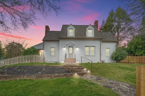 2417 Alberta Ave SW, Roanoke, VA 24015