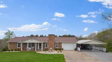 134 Oak Ridge Dr, Bassett, VA 24055