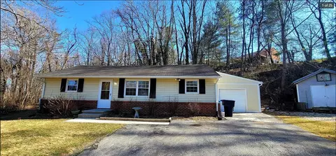 4736 Northwood Dr NW, Roanoke, VA 24017