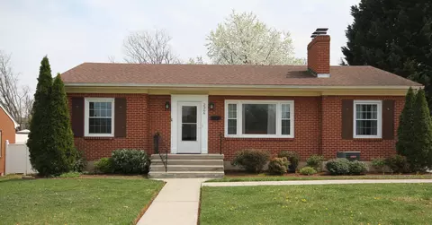 2366 Carlton Rd SW, Roanoke, VA 24015