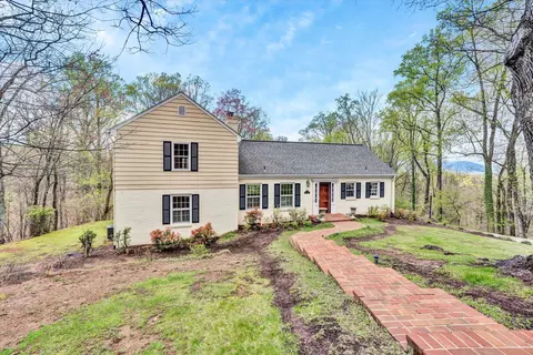 3338 Peakwood Dr SW, Roanoke, VA 24014