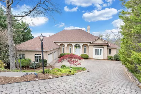5458 Peregrine Crest Cir, Roanoke, VA 24018