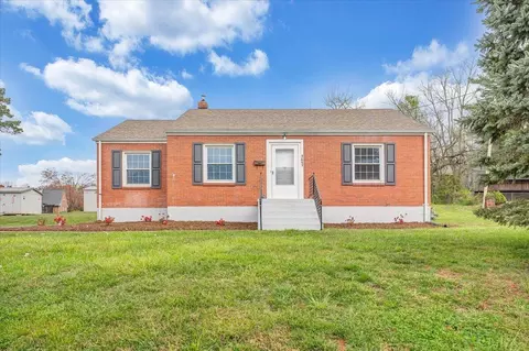 3651 Martinell Ave, Roanoke, VA 24018