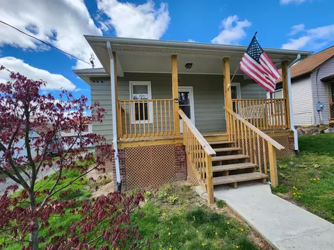 Exterior - 313 Third Street St, Clifton Forge, VA 24422 photo 2 of 11
