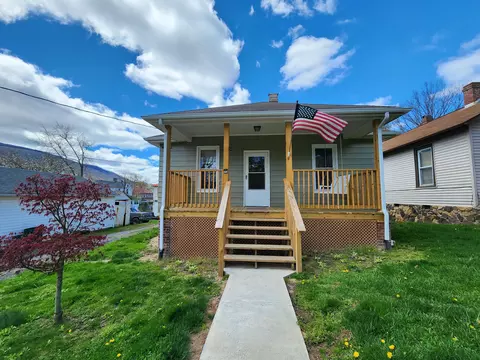 313 Third Street St, Clifton Forge, VA 24422