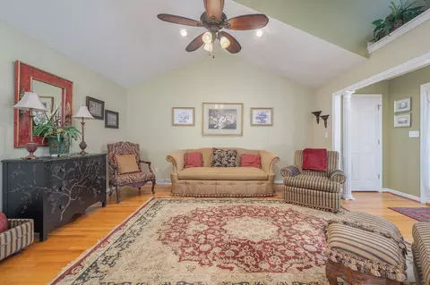 Living - 286 Horizon Dr, Forest, VA 24551 photo 2 of 4