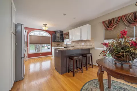 Kitchen - 286 Horizon Dr, Forest, VA 24551 photo 2 of 4