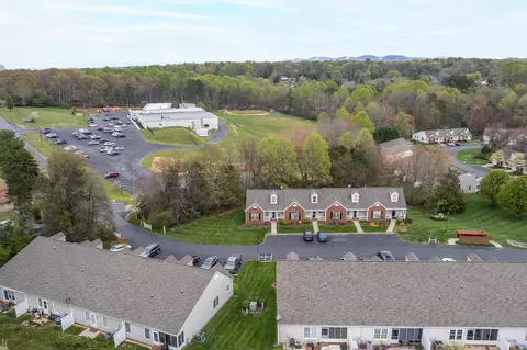 View/Area - 286 Horizon Dr, Forest, VA 24551 photo 1 of 6