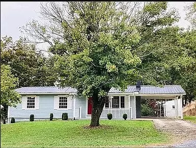 247 E 33rd St, Buena Vista, VA 24416